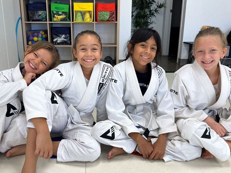 Teen Brazilian Jiu-Jitsu Classes Near Me in Mesa | White 2 Black BJJ Academy