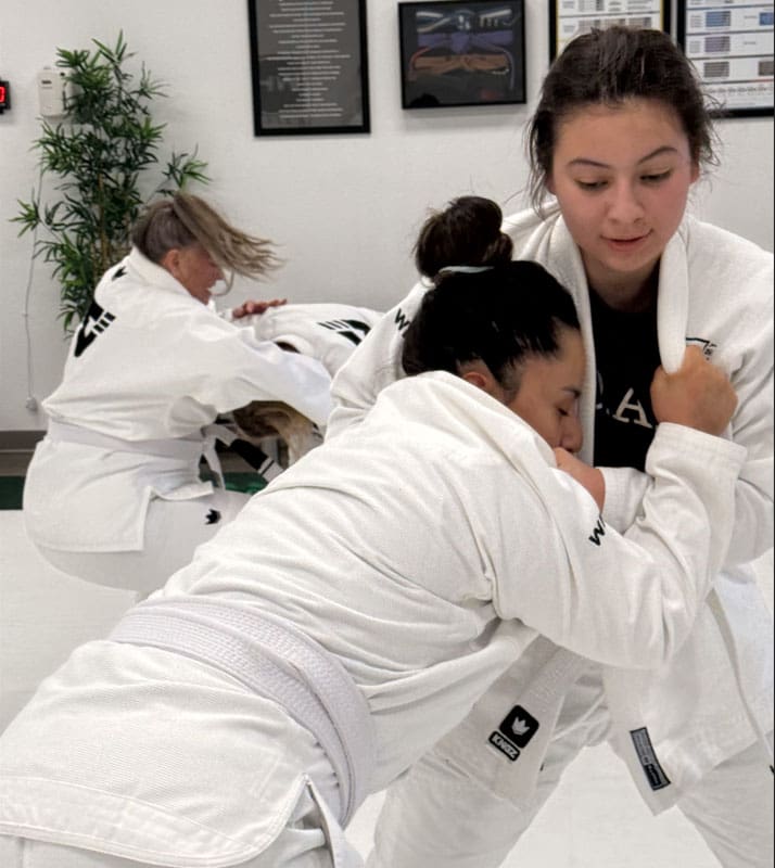 Women's Only & Self Defense Classes Near Me in Mesa | White 2 Black BJJ Acad.